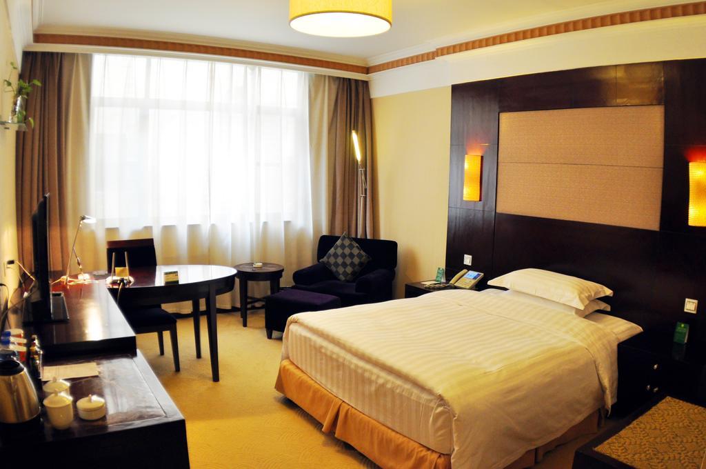 Wenfeng Hotel Nantong Room photo