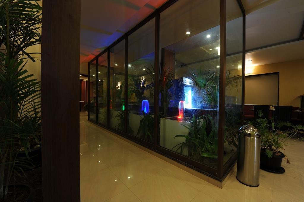 Hotel Sujal Heritage Shirdi Exterior photo