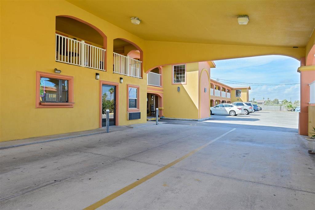 Americas Best Value Inn Port Aransas Exterior photo