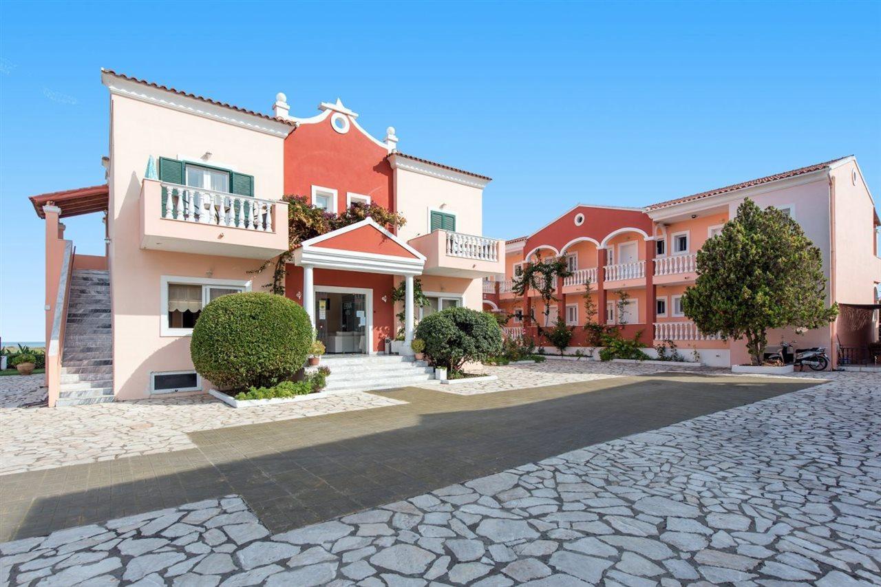 Eriva Apartments By Hotelius Acharavi  Exterior photo