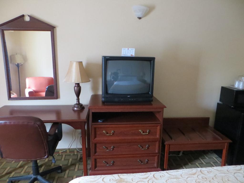 Quality Inn - Hartwell Room photo