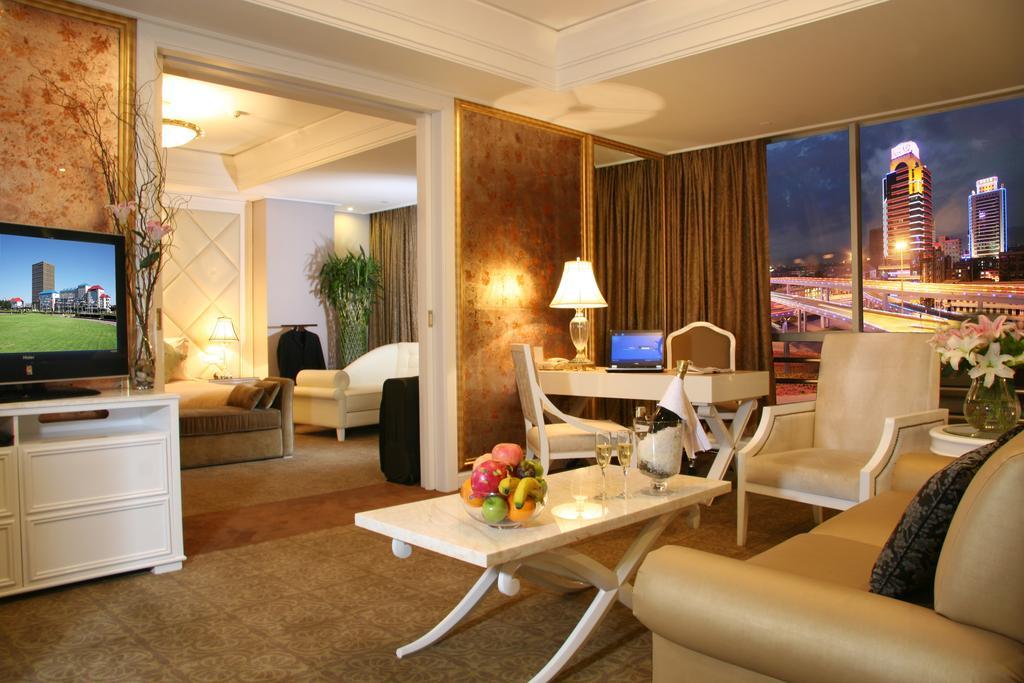 Jin Jiang International Hotel Inner Mongolia Hohhot Room photo