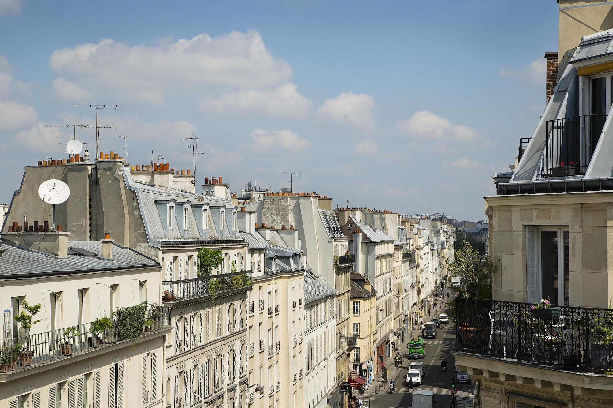 Les Tournelles Hotel Paris Exterior photo