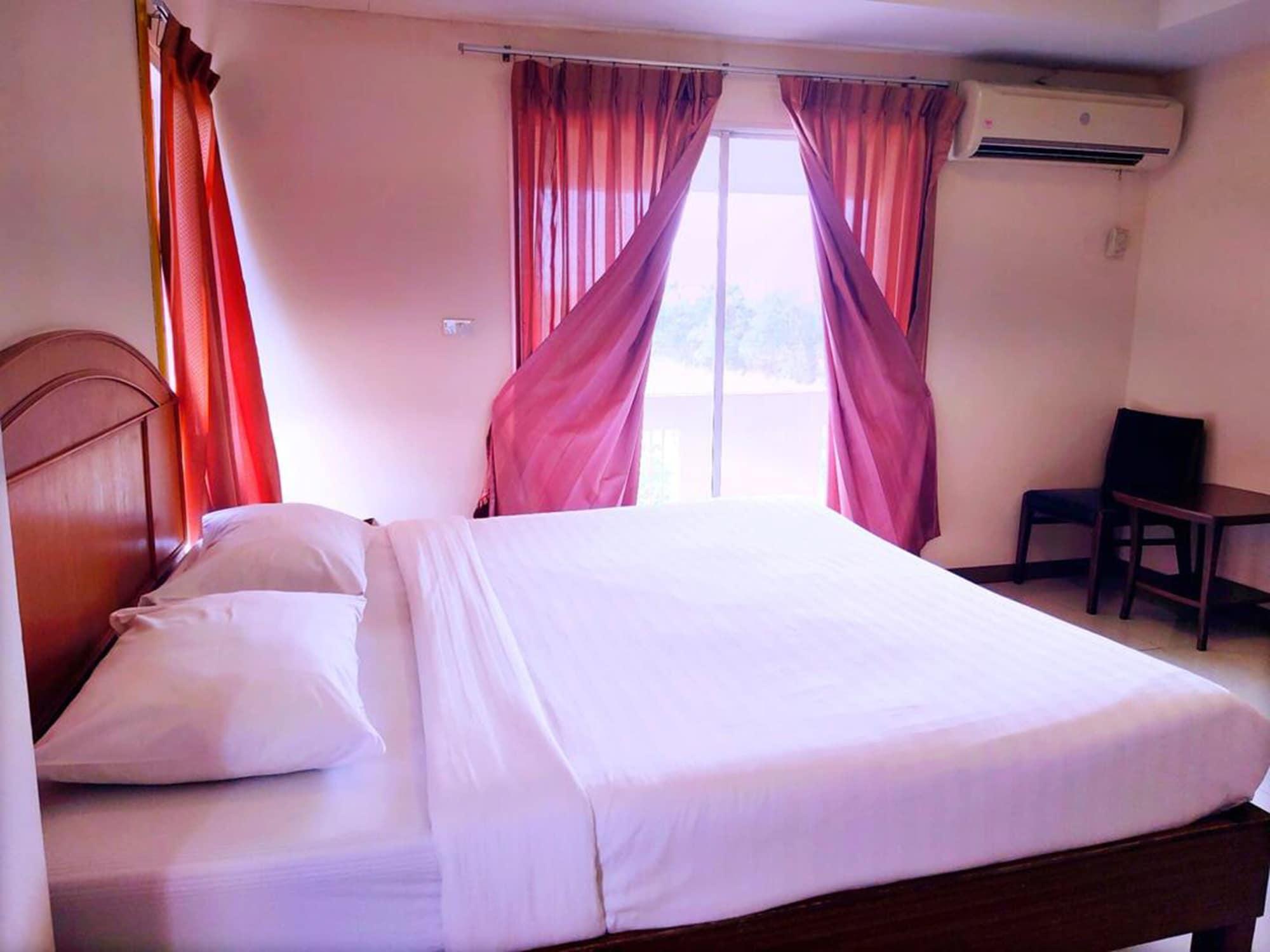 Convenient Resort, Suvarnabhumi Airport バンコク都 エクステリア 写真