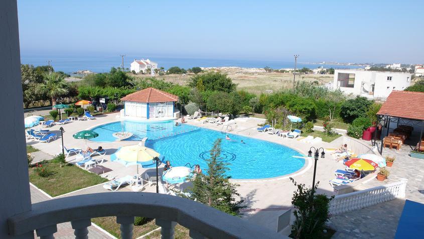 Sempati Hotel Kyrenia  Exterior photo