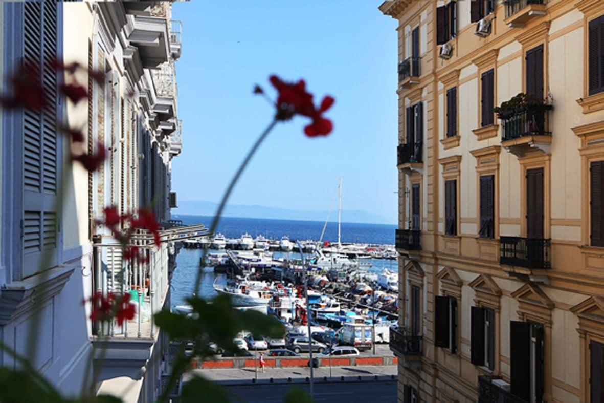 H Rooms Boutique Hotel Naples Exterior photo