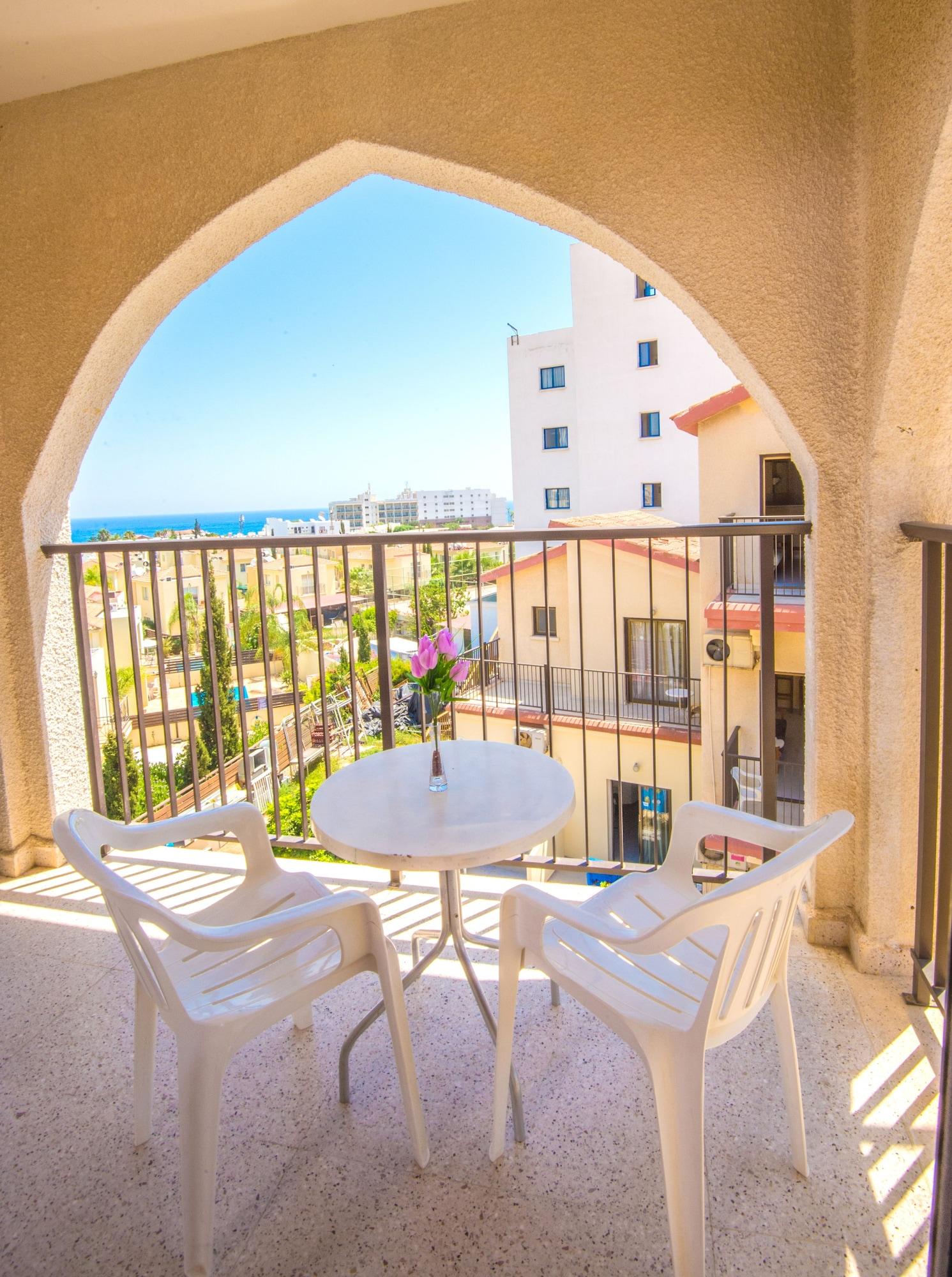 Windmills Hotel Apartments Protaras Exterior photo