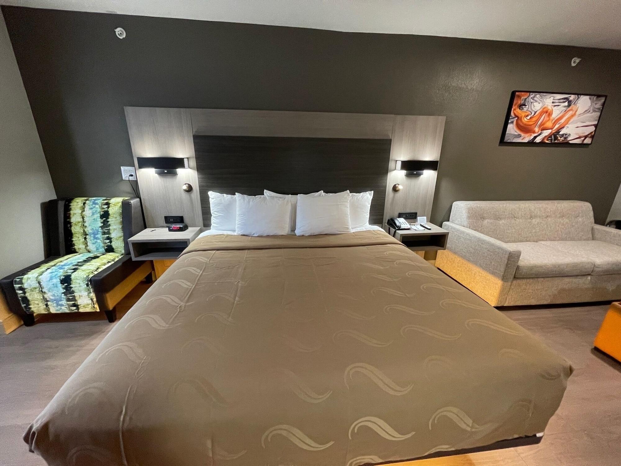 Quality Inn & Suites North Mesquite I-30 Exterior photo