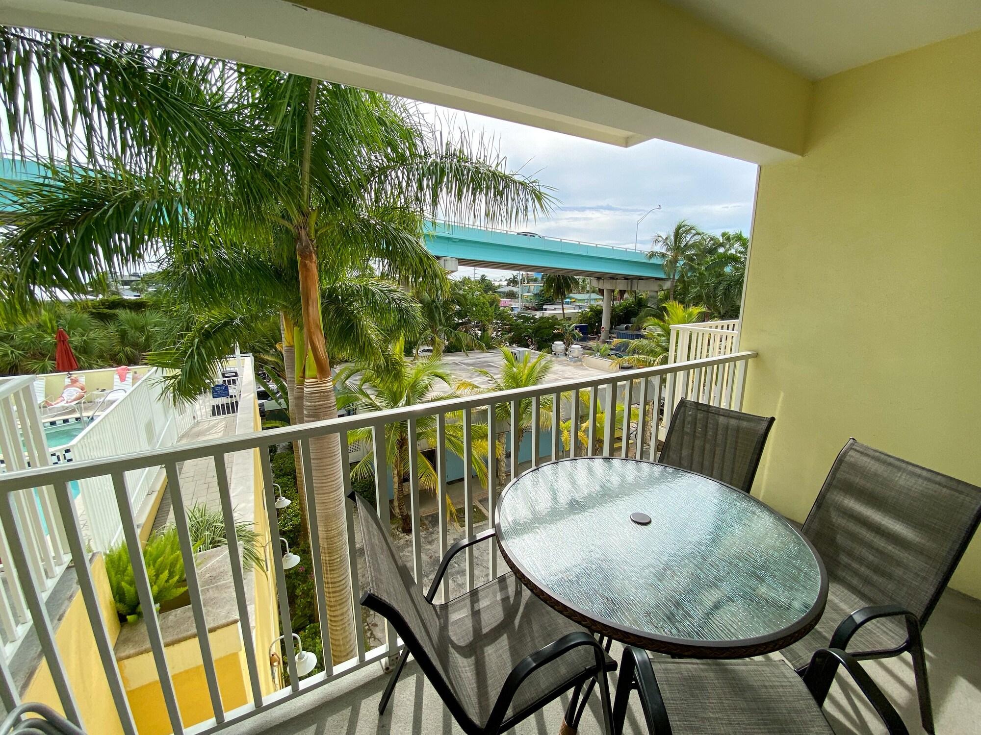 Harbour House At The Inn Fort Myers Beach Exterior photo