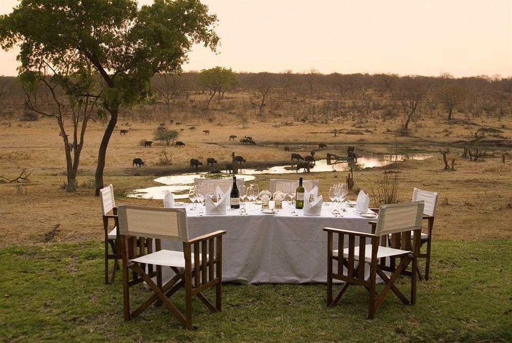 Stanley And Livingstone Game Reserve Victoria Falls Restaurant photo
