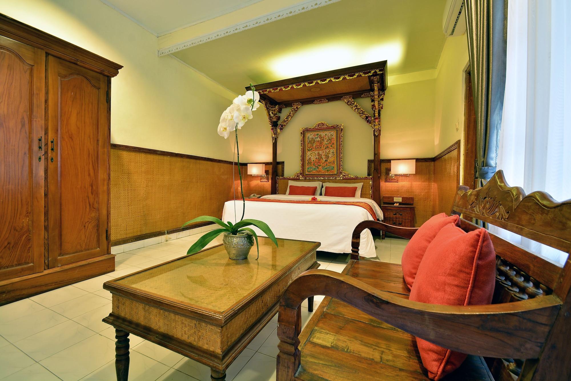 Puri Dewa Bharata Hotel & Villas Legian  Exterior photo