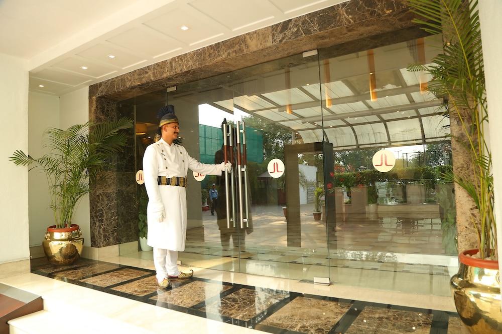 The Acura, Bmk Hotel Gurgaon Exterior photo
