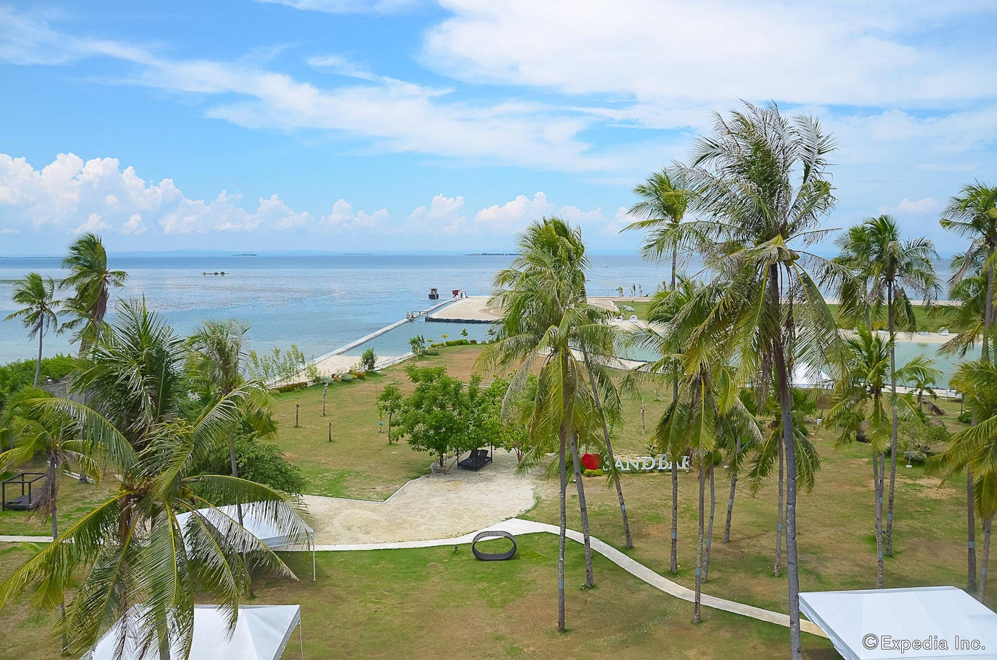 Solea Seaview Resort Lapu-Lapu City Exterior photo