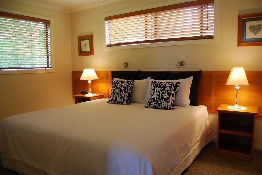 Kentia Holiday Apartments Norfolk Island Exterior photo
