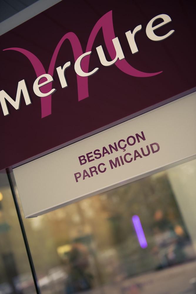 Mercure Besancon Parc Micaud - Hotel & Bar Exterior photo