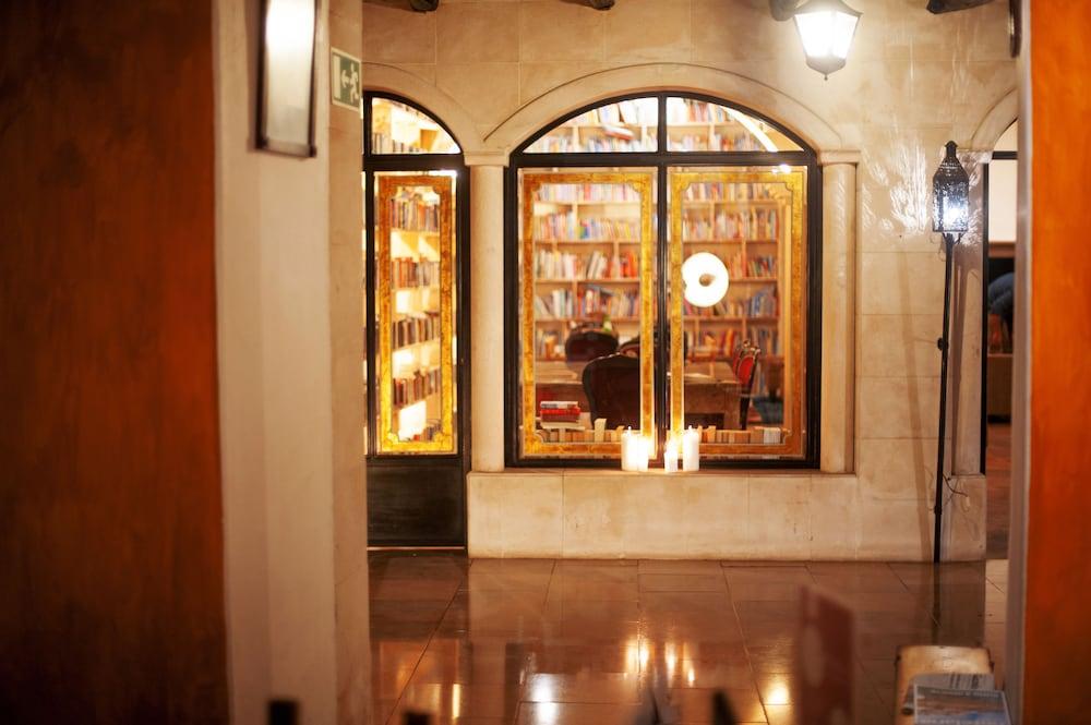 The Literary Man Obidos Hotel Exterior photo