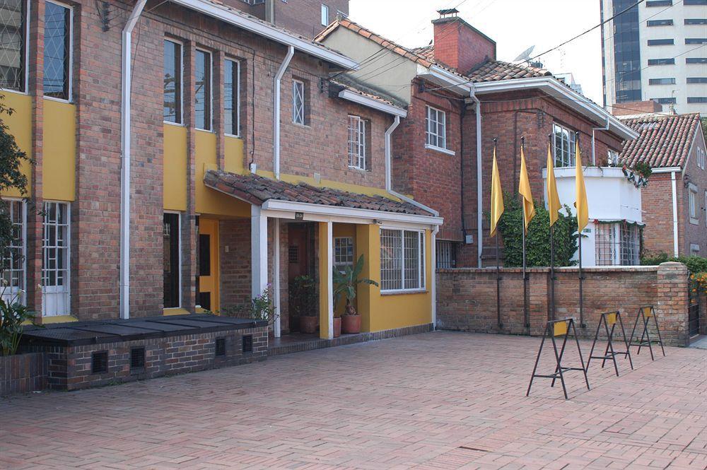 Hotel Casona Del Patio Bogota Exterior photo