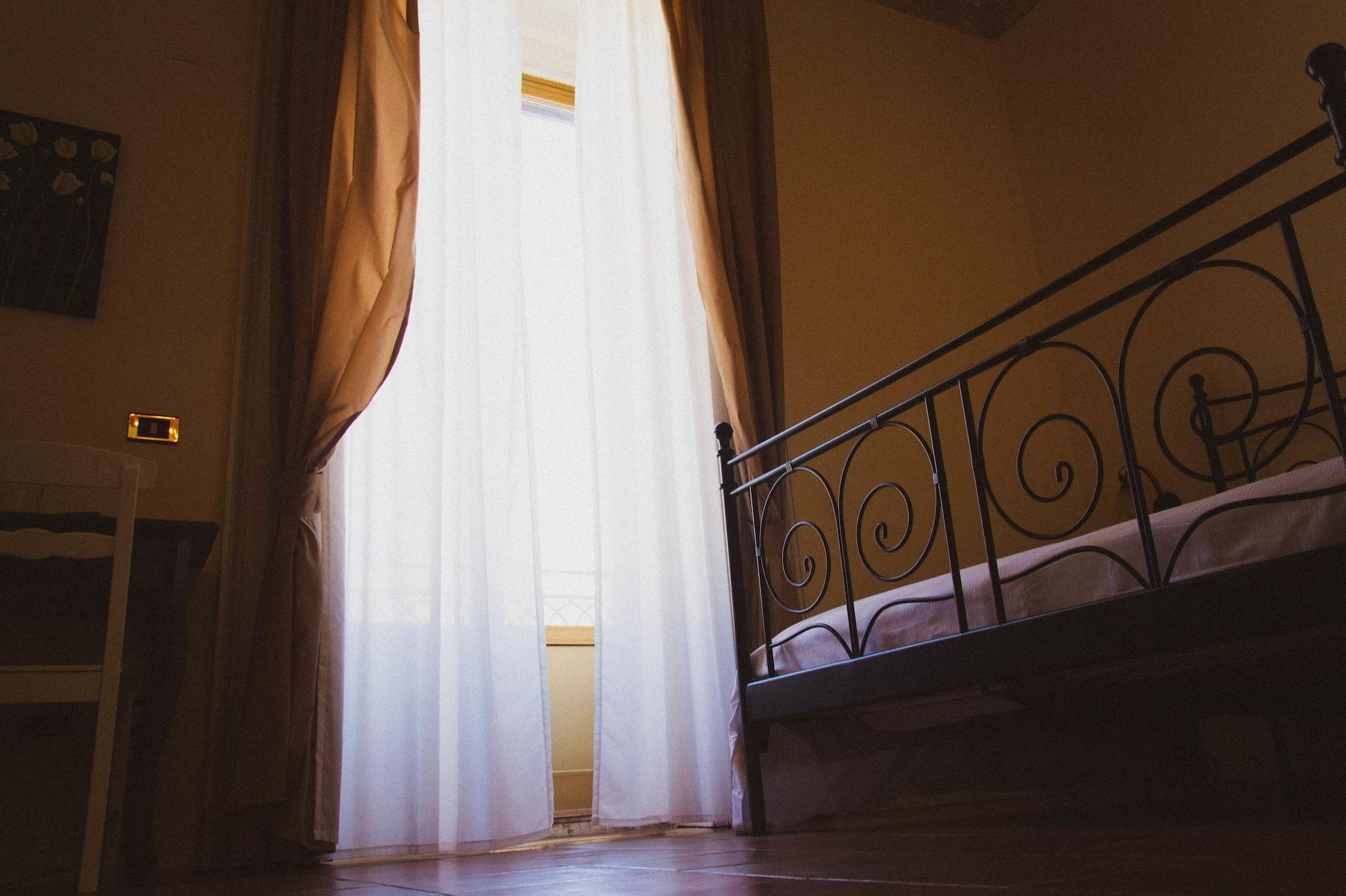 Antica Dimora Caruso Bed & Breakfast Catania Exterior photo