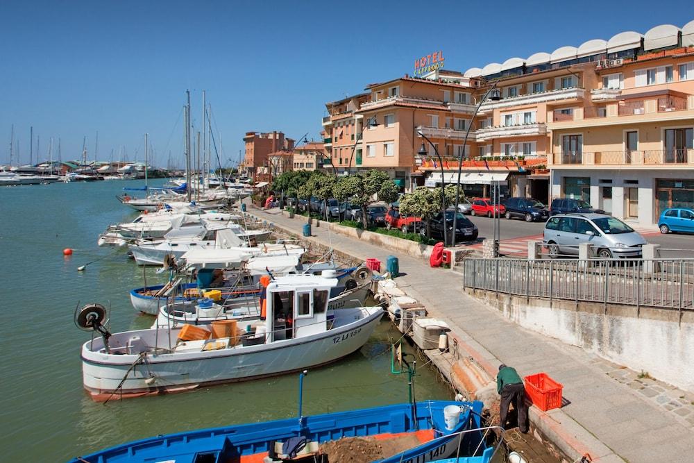 Hotel L'Approdo Castiglione della Pescaia Exterior photo