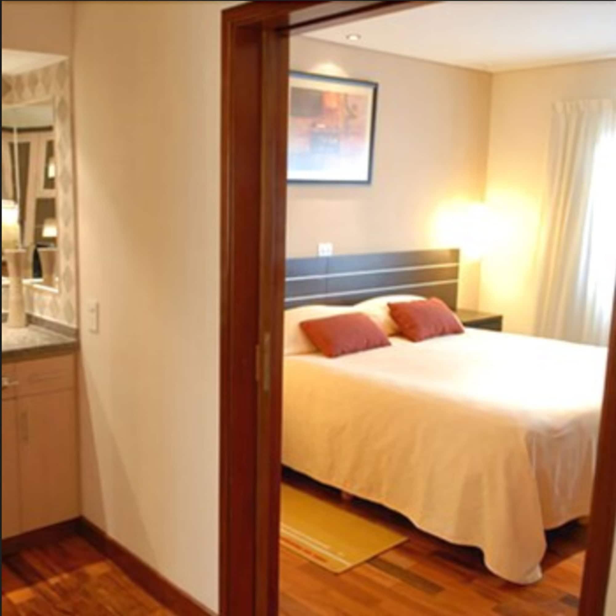 Hotel Ankara Suites Salta Exterior photo