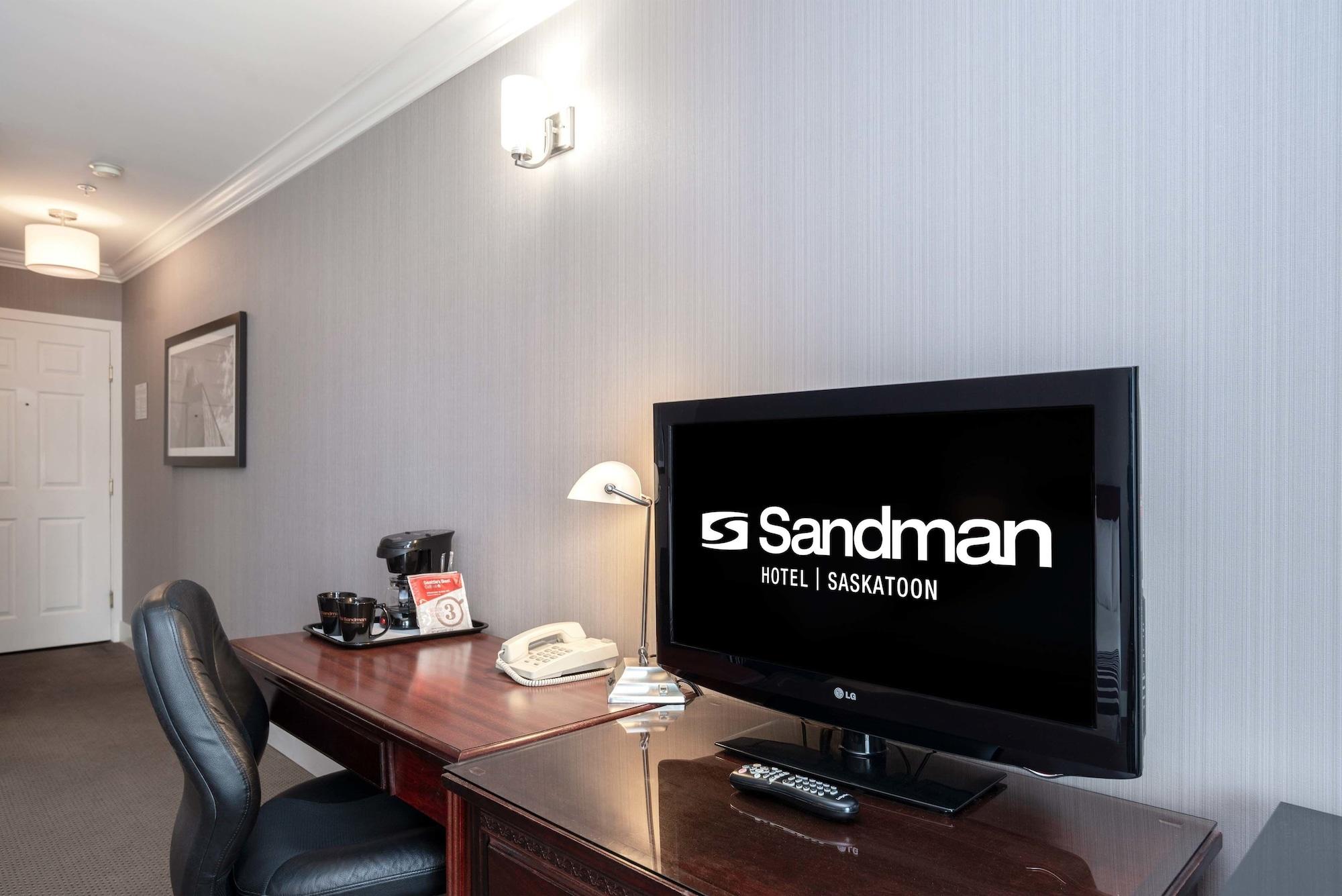 Sandman Hotel Saskatoon Exterior photo