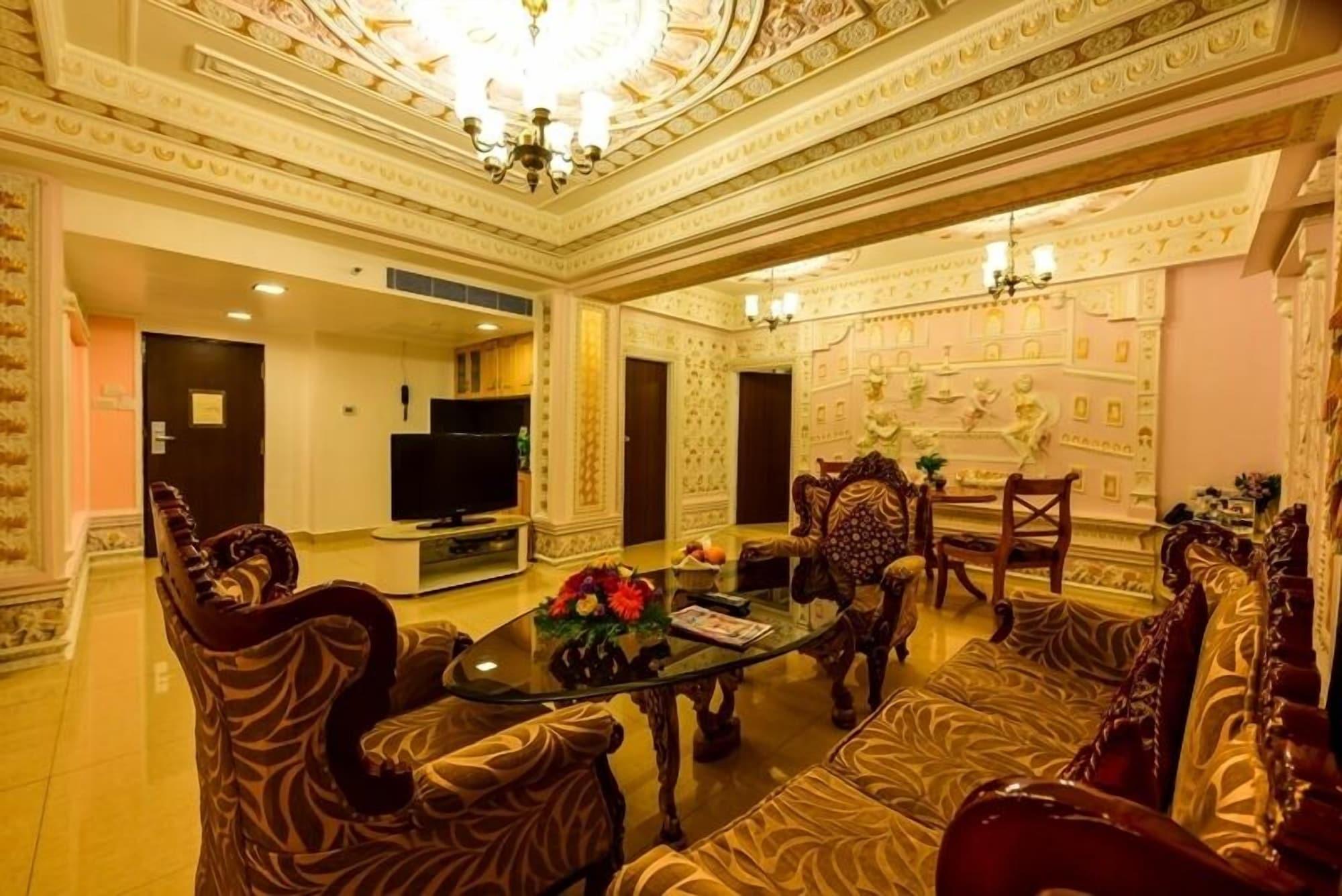 Hotel Ambica Empire Chennai Exterior photo