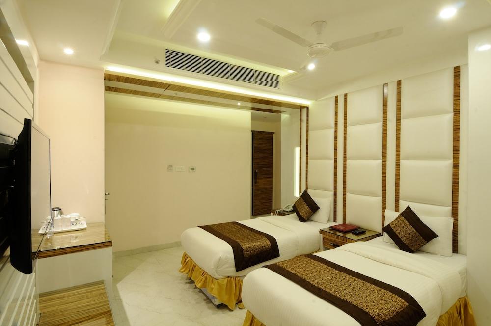 Hotel Aman Continental - Paharganj New Delhi Exterior photo