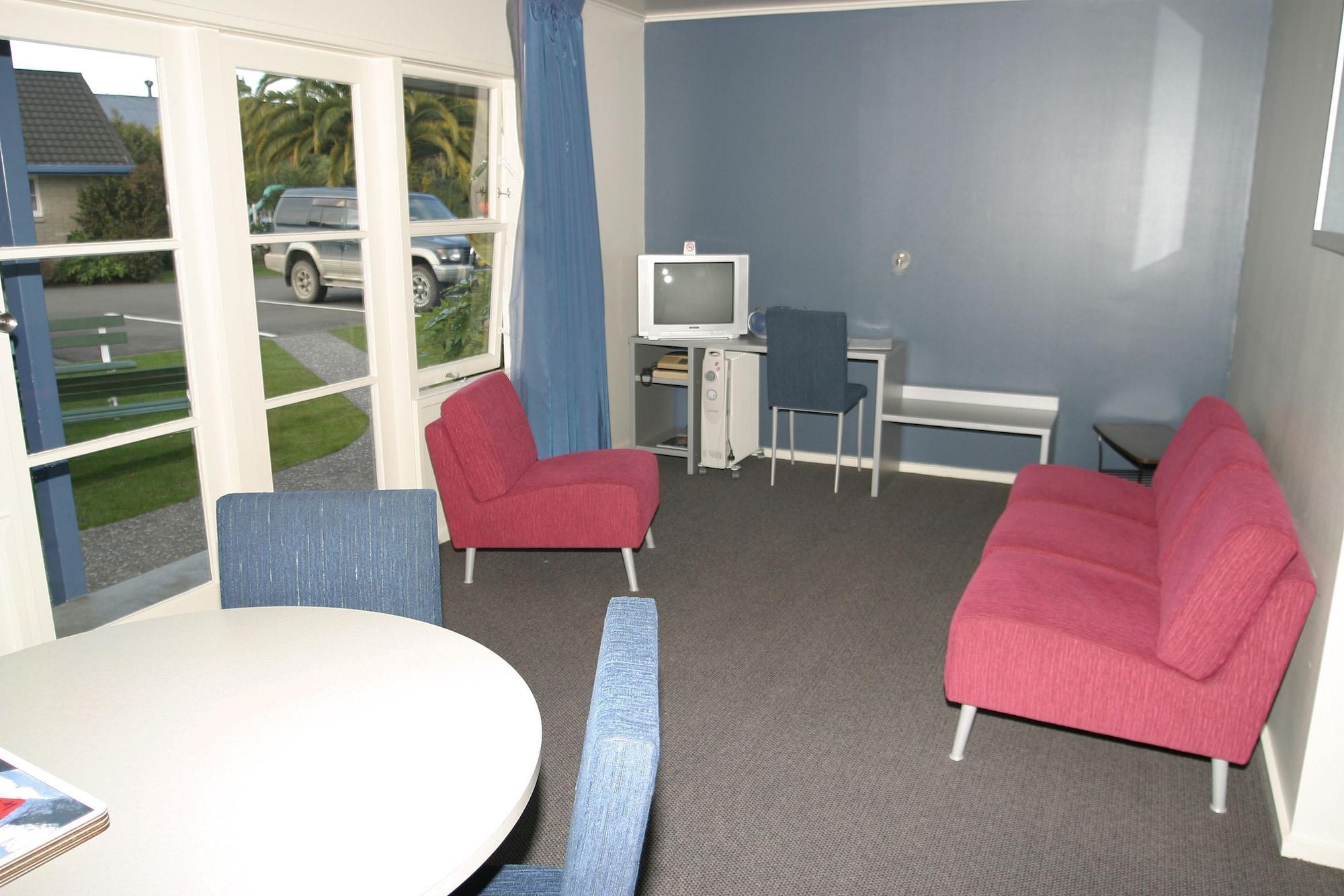 Asure Colonial Lodge Motel Napier Room photo