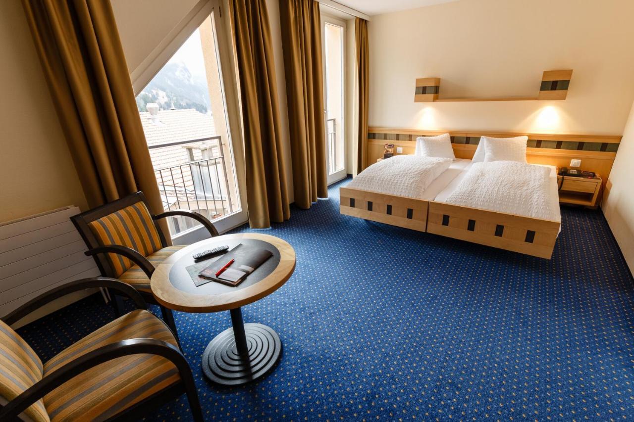 Arenas Resort Victoria-Lauberhorn Wengen Room photo