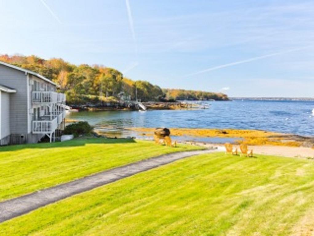 Sunset Beach Hotel East Boothbay Exterior photo