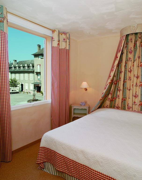 Hotel Le Viscos - Teritoria Saint-Savin  Room photo