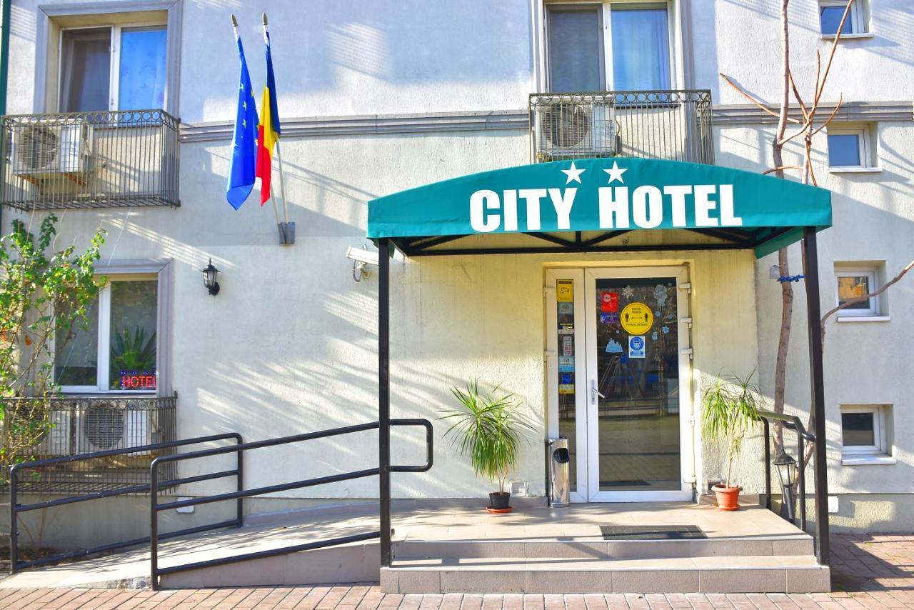 City Hotel Bucharest Exterior photo