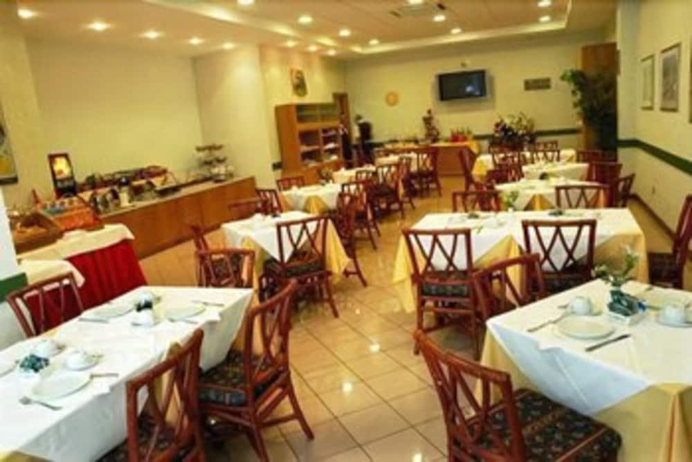 Hotel Catania Ognina Restaurant photo