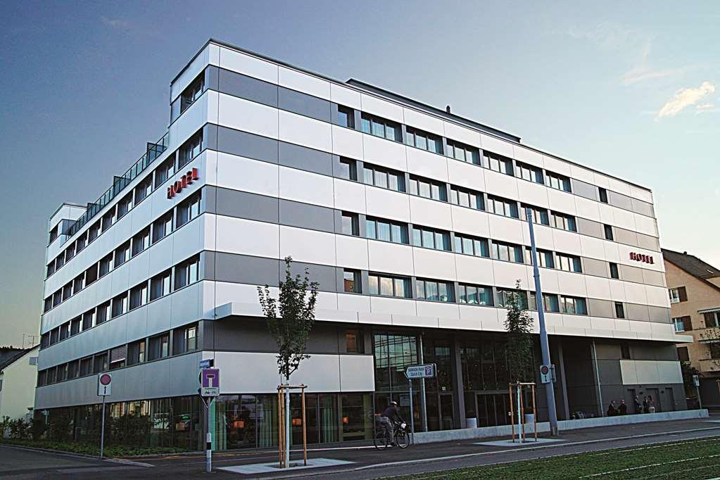 H+ Hotel Zurich Exterior photo