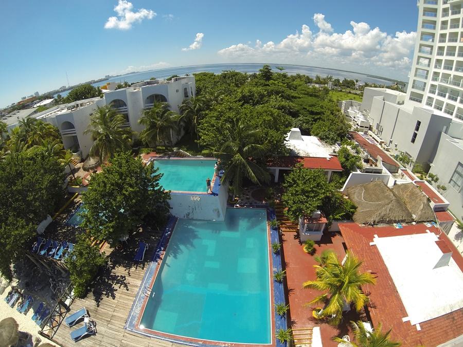 Hotel Maya Caribe Faranda Cancun Exterior photo