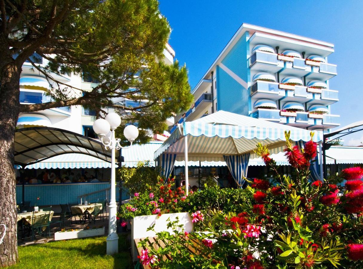 Hotel Monaco & Quisisana Lido di Jesolo Exterior photo