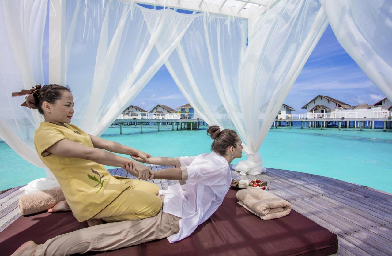 Centara Grand Island Resort & Spa Machchafushi Exterior photo