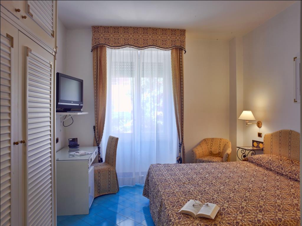 Best Western Hotel Acqua Novella Spotorno Room photo