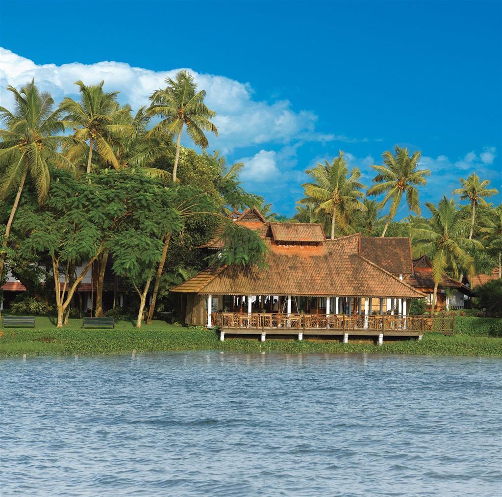 Kumarakom Lake Resort Exterior photo