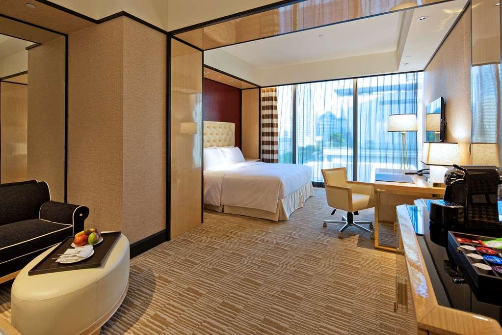 The Lin Hotel Taichung Room photo