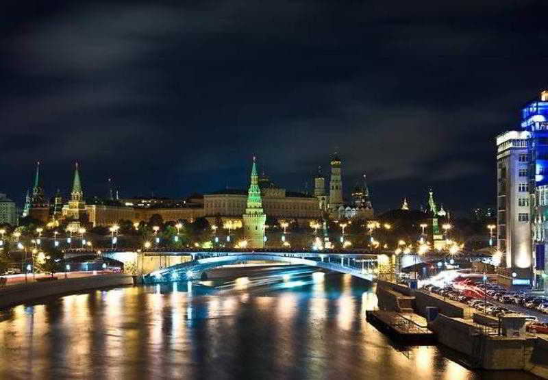 Courtyard By Marriott Moscow Paveletskaya Hotel Exterior photo