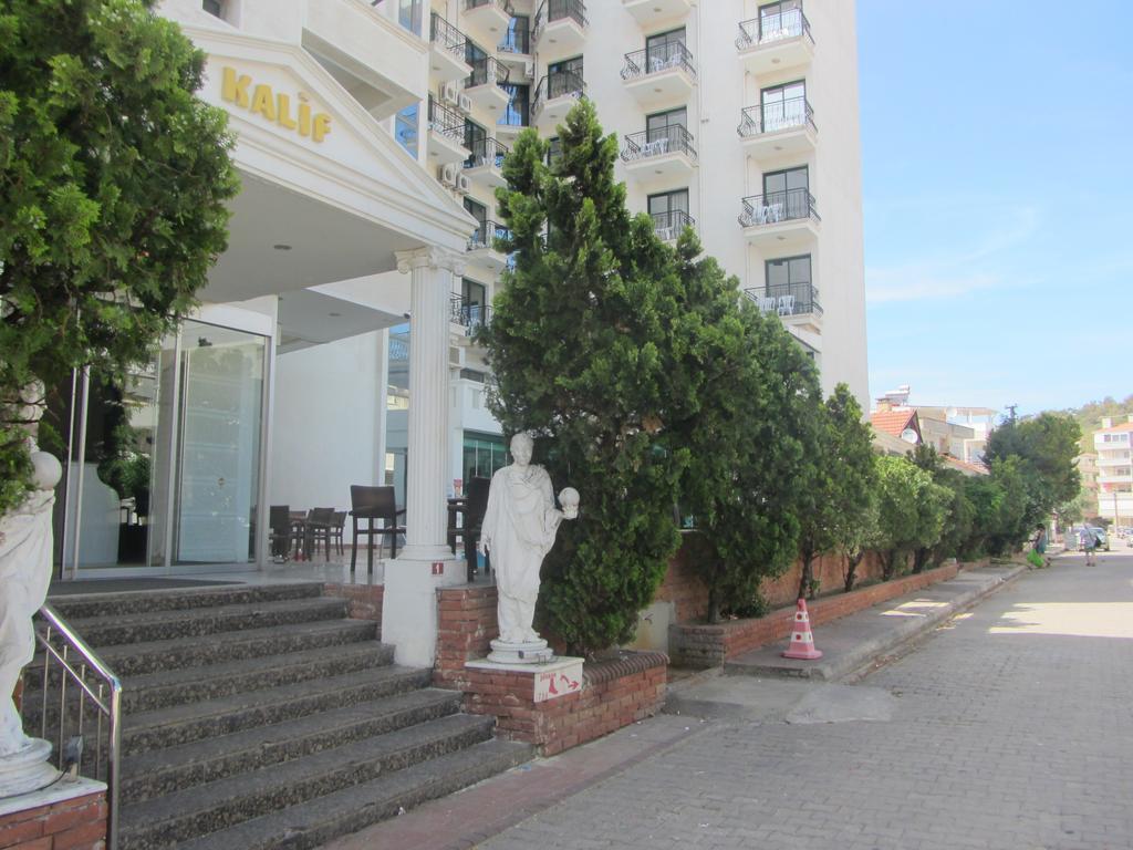 Kalif Hotel Ayvalik Exterior photo