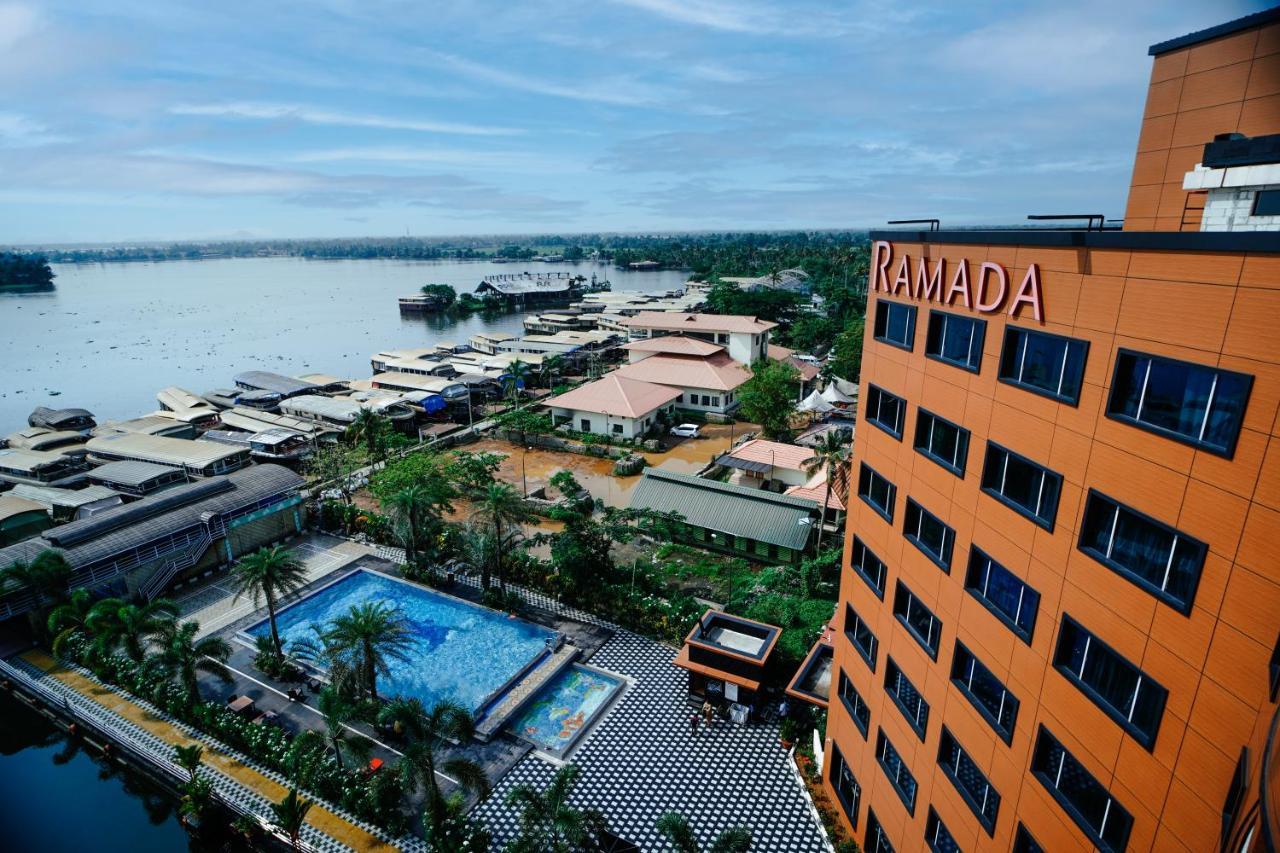 Ramada By Wyndham Alleppey Alappuzha Exterior photo