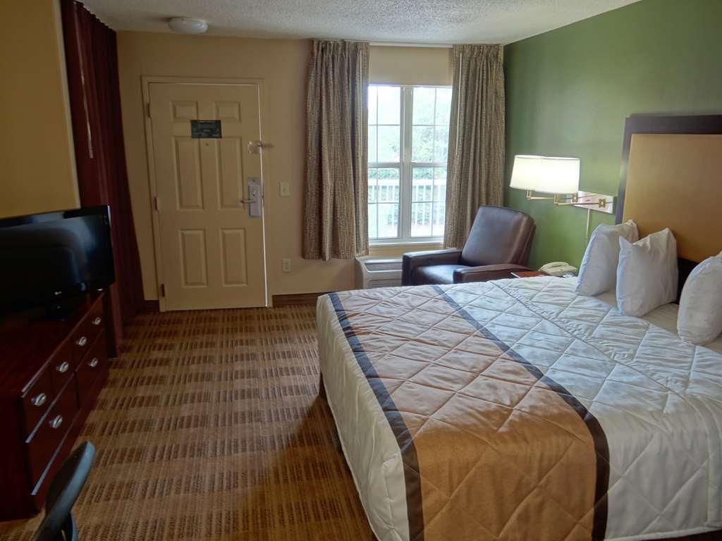 Extended Stay America Suites - Phoenix - Scottsdale - North Room photo