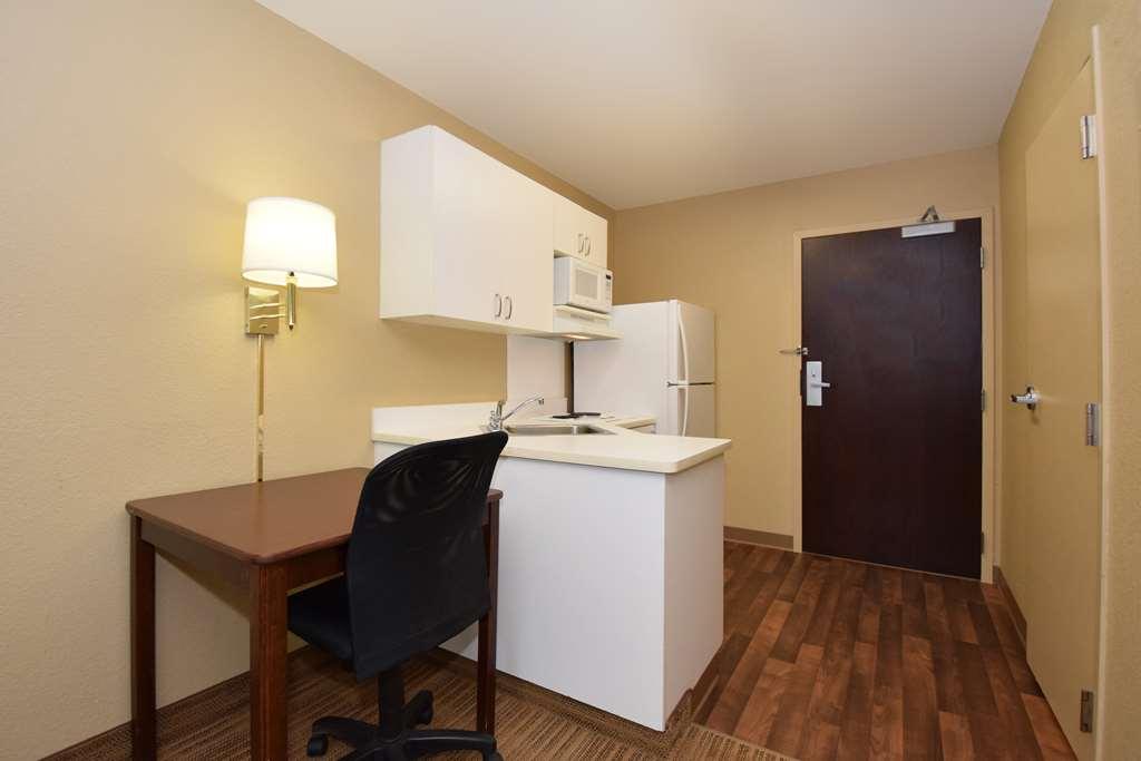 Extended Stay America Suites - Chicago - Romeoville - Bollingbrook Room photo