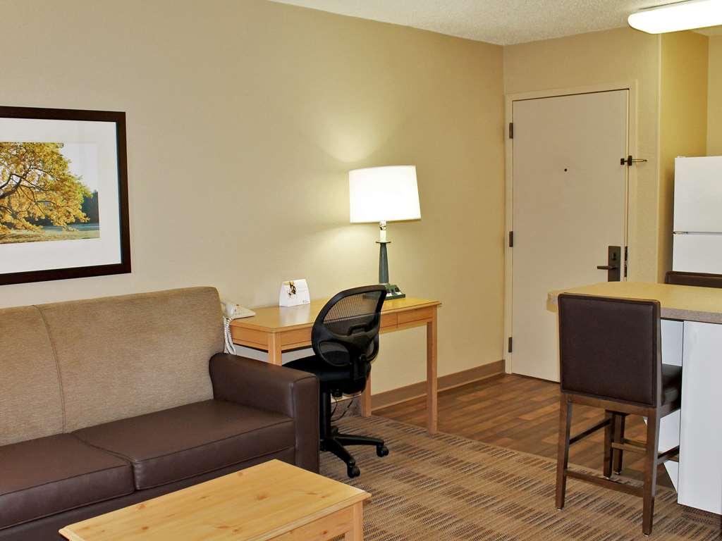 Extended Stay America Suites - Auburn Hills - University Drive Room photo