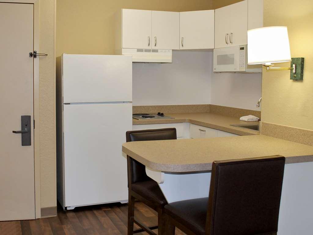 Extended Stay America Suites - Los Angeles - Monrovia Room photo