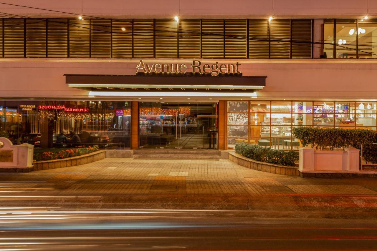 The Avenue Regent Hotel Kochi Exterior photo