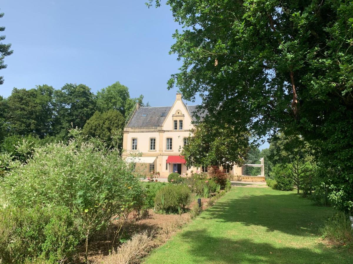 Le Manoir De Bellerive Hotel Le Buisson-de-Cadouin Exterior photo