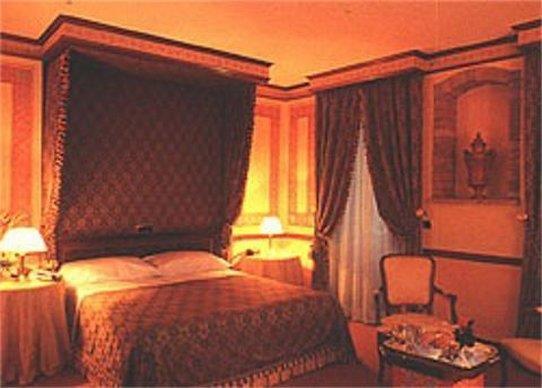Hotel Fonte Cesia Todi Room photo